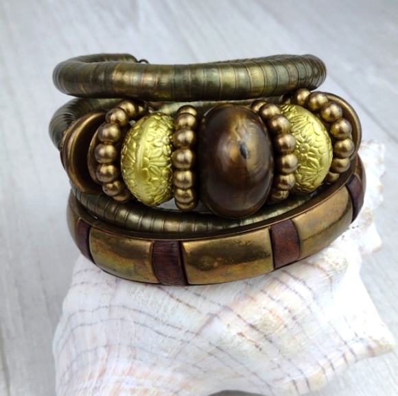 Brassy Boho Wood & Gold Tone-Bead Smooth Puka-Style Spiral Bangle Bracelet Combo - Picture 10 of 12